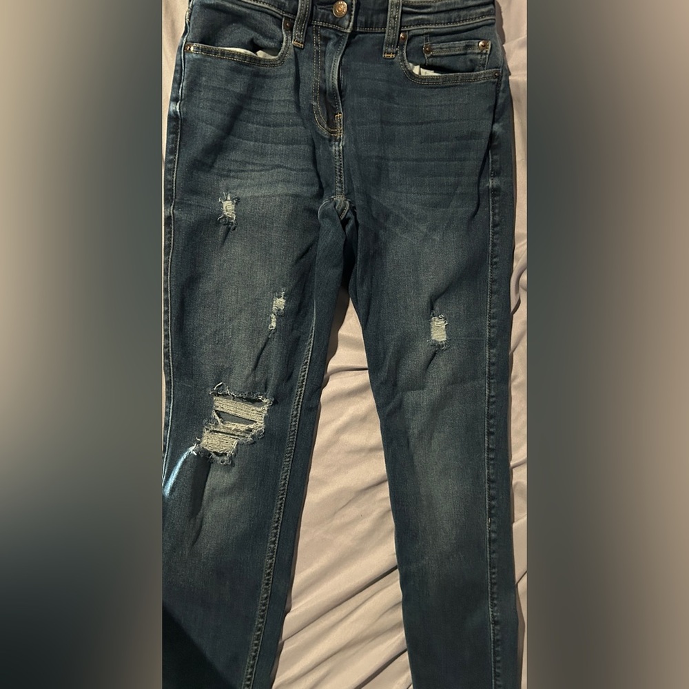 Hollister Dark Blue Distressed Skinny Jeans tapered size 28 waist women’s